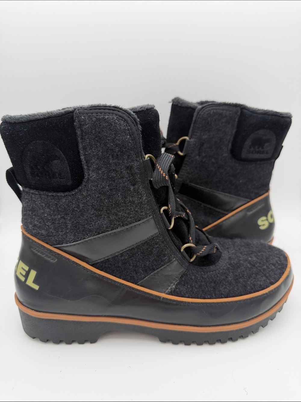 Sorel Tivoli Women’s Winter Boots Black Felt Fleece Lining Weather Snow 8.5 Warm